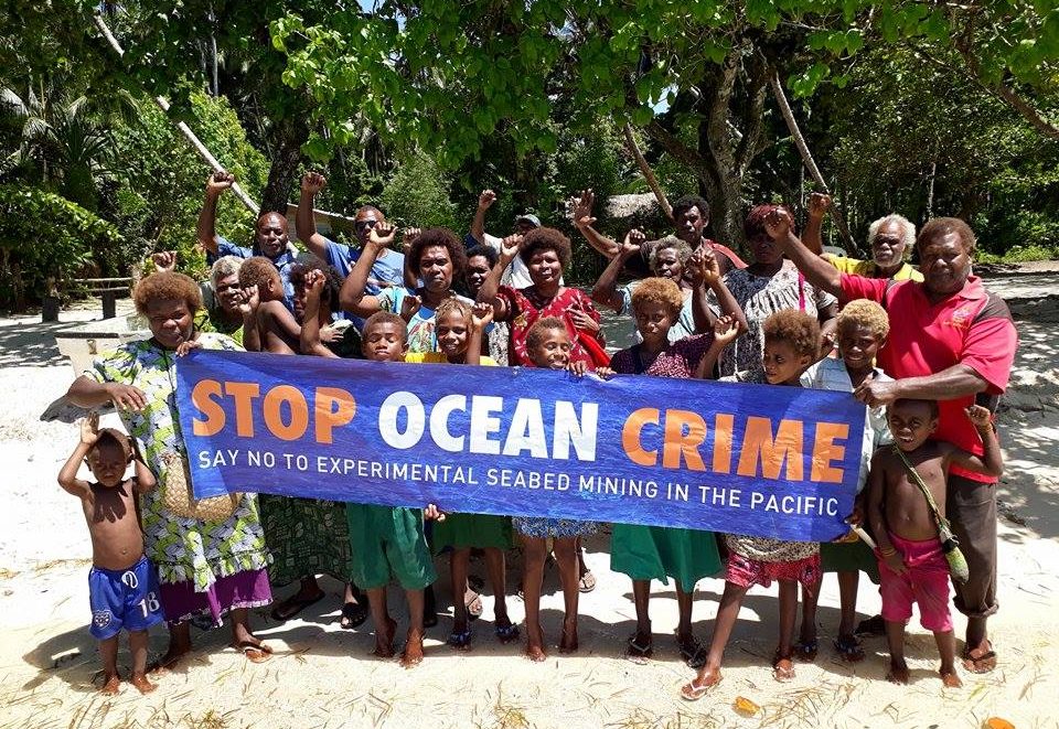 Coastal-communities-of-PNG-standing-up-against-experimental-seabed-mining-Photo-Courtesy-of-PANG.jpg